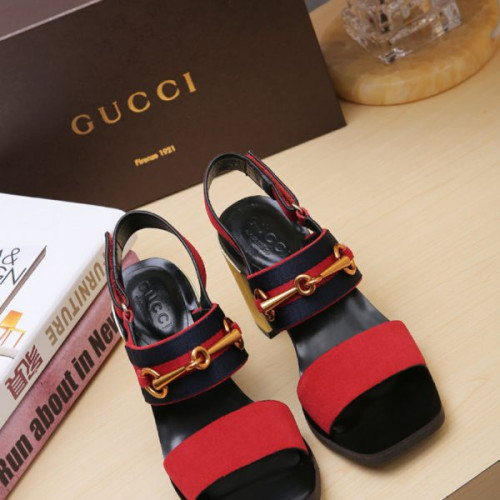G*u*i-sandal-23