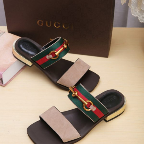 G*u*i-sandal-35
