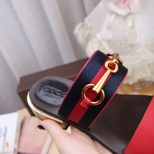 G*u*i-sandal-38