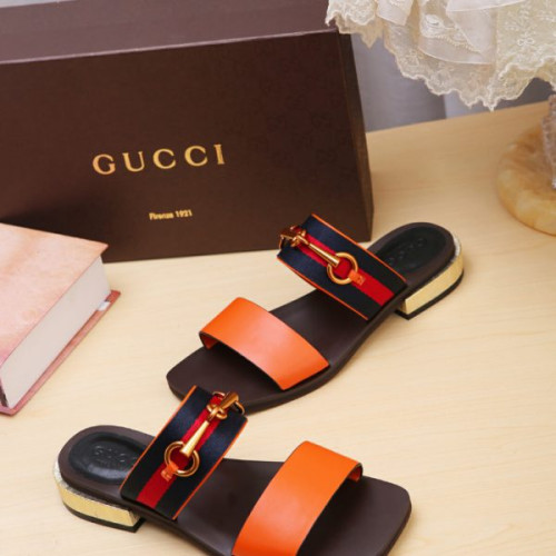 G*u*i-sandal-39