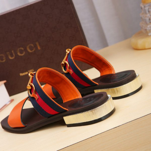 G*u*i-sandal-39