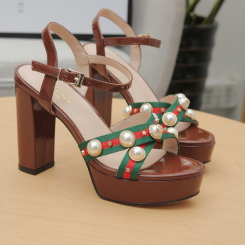 G*u*i-sandal-5