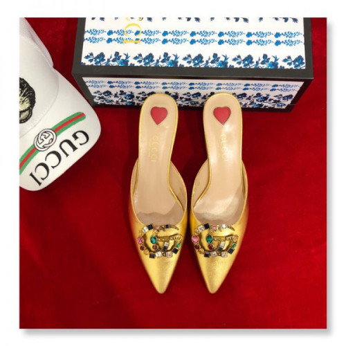 G*u*i-sandals-23