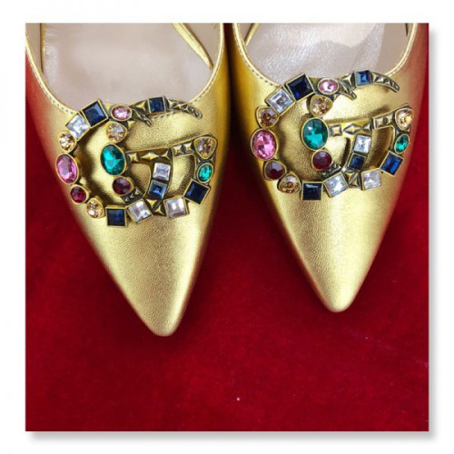 G*u*i-sandals-23