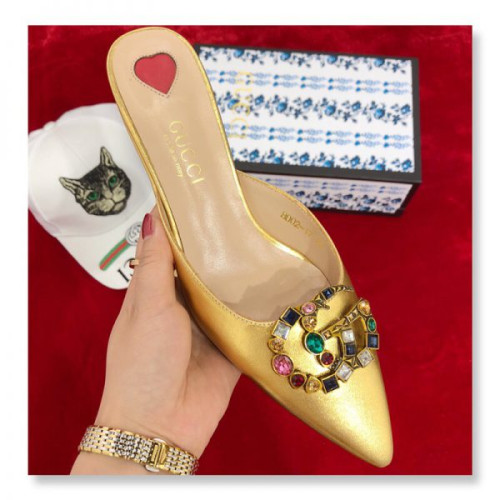 G*u*i-sandals-23