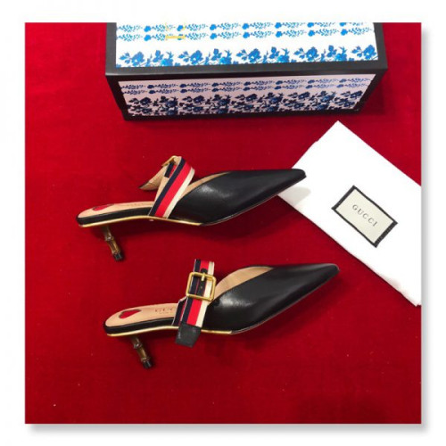 G*u*i-sandals-25