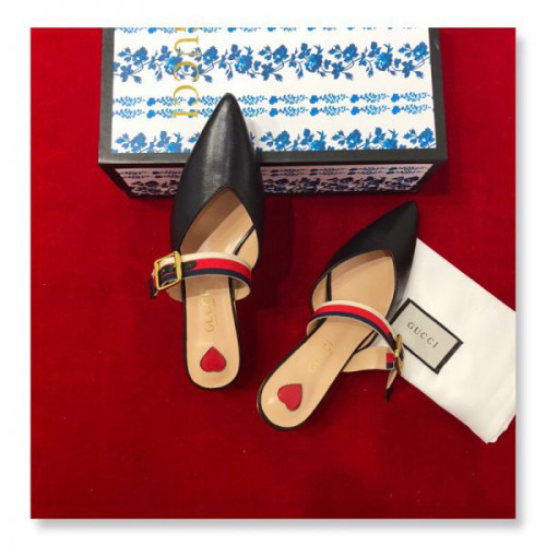 G*u*i-sandals-25