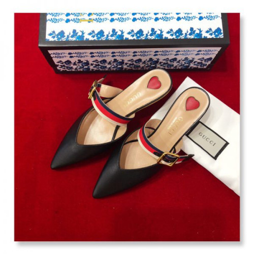 G*u*i-sandals-25