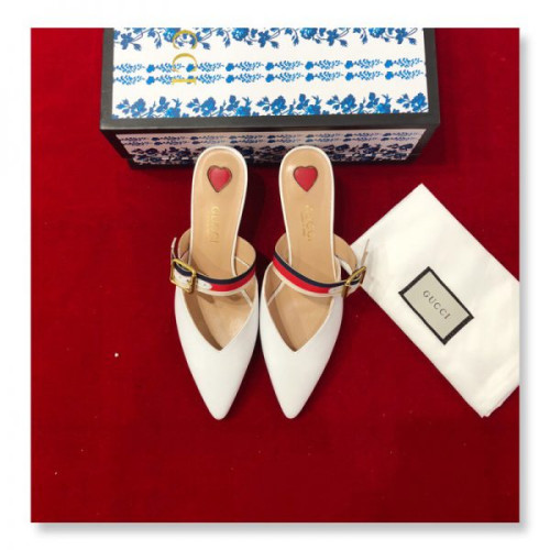 G*u*i-sandals-26