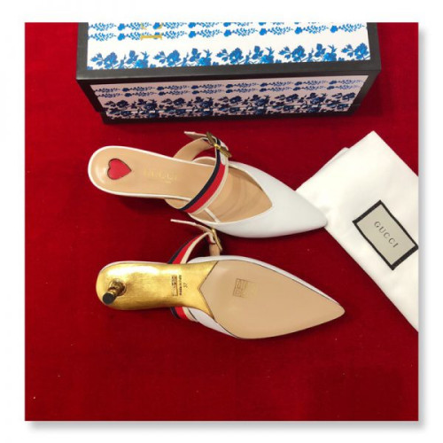 G*u*i-sandals-26