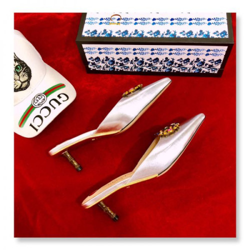 G*u*i-sandals-32