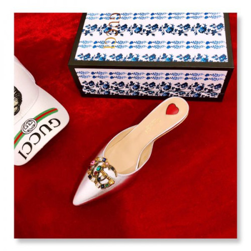 G*u*i-sandals-32