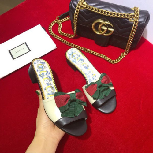 G*u*i-sandals-34