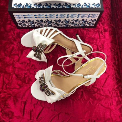 G*u*i-sandals-37