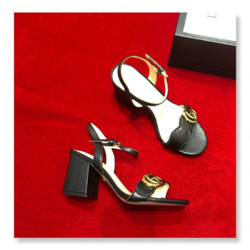 G*u*i-sandals-3