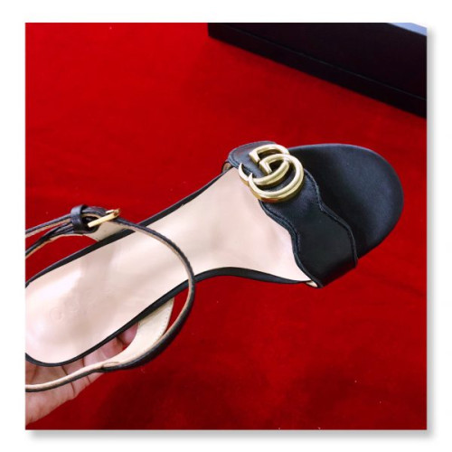 G*u*i-sandals-3