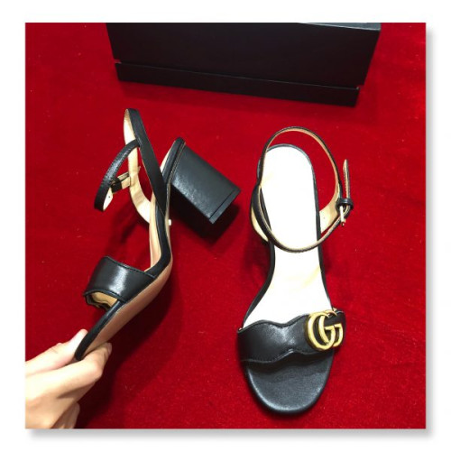 G*u*i-sandals-3