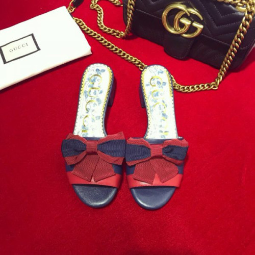 G*u*i-sandals-40