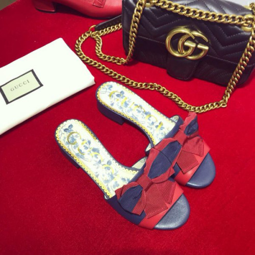 G*u*i-sandals-40