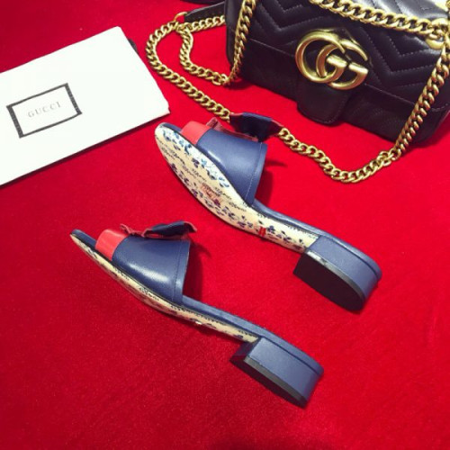 G*u*i-sandals-40