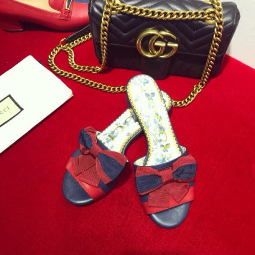 G*u*i-sandals-40