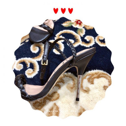 G*u*i-sandals-41