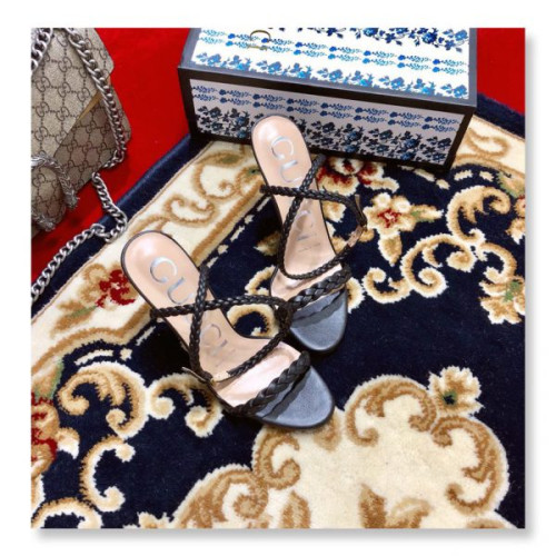 G*u*i-sandals-41