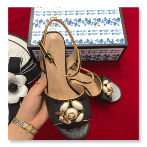 G*u*i-sandals-43