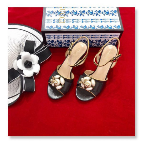 G*u*i-sandals-43