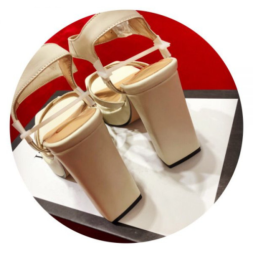 G*u*i-sandals-47