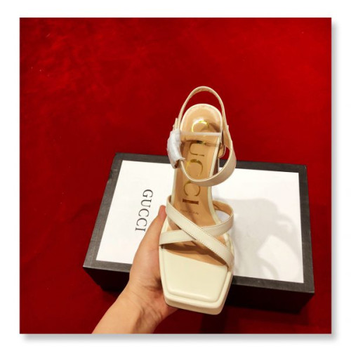 G*u*i-sandals-47