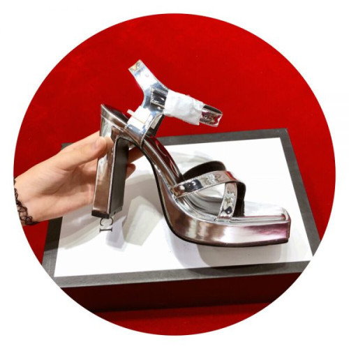 G*u*i-sandals-48