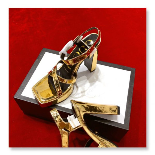 G*u*i-sandals-49