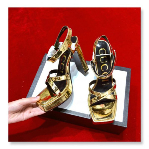 G*u*i-sandals-49