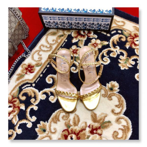 G*u*i-sandals-51