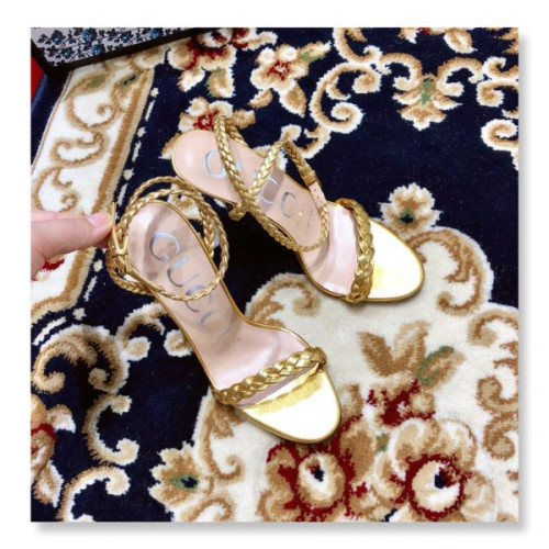 G*u*i-sandals-51