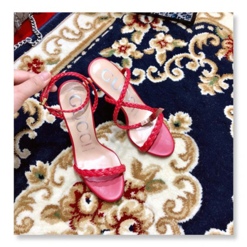 G*u*i-sandals-52