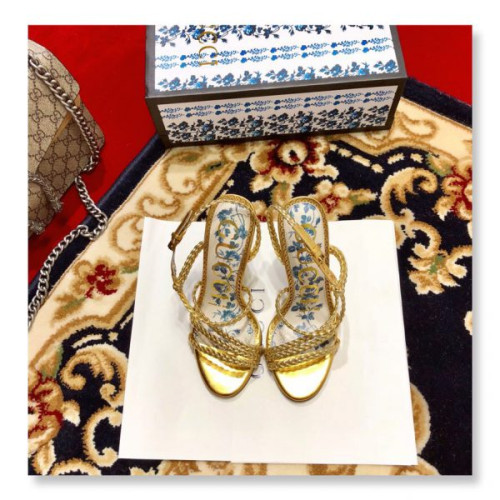 G*u*i-sandals-53