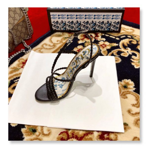 G*u*i-sandals-54