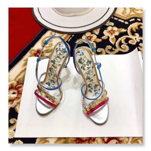 G*u*i-sandals-6