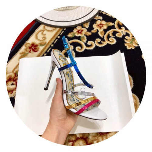 G*u*i-sandals-8