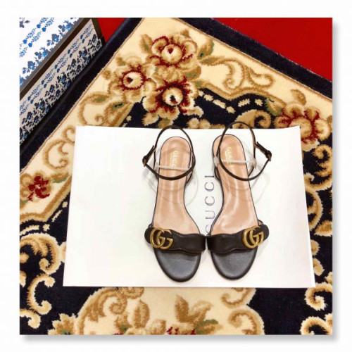 G*u*i-sandals-flat-2