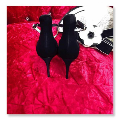G*u*i-satin-pump-3