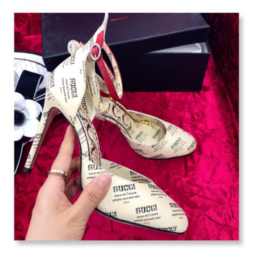 G*u*i-satin-pump