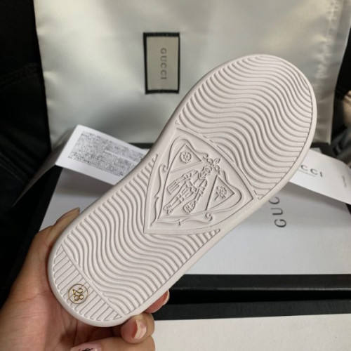 G*u*i-shoes-51