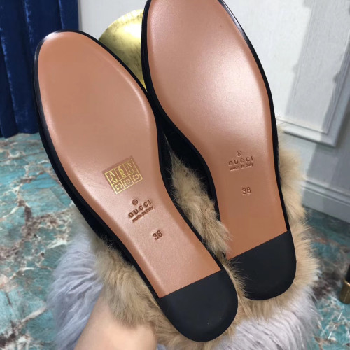 G*u*i-slipper-2