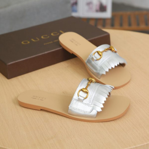 G*u*i-slipper-48