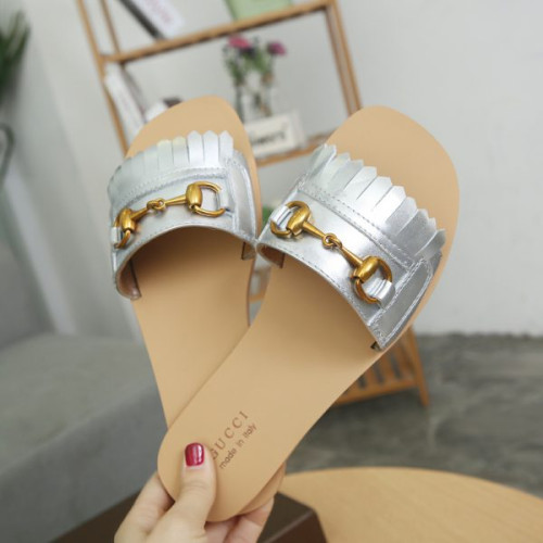 G*u*i-slipper-48