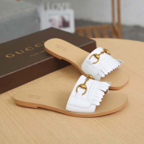 G*u*i-slipper-50