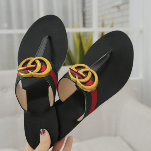 G*u*i-slipper-76